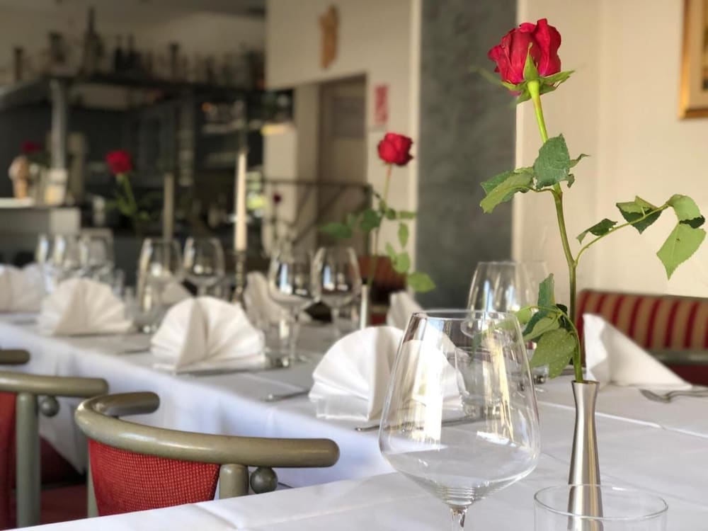 Фото Hotel Restaurant Cala Luna