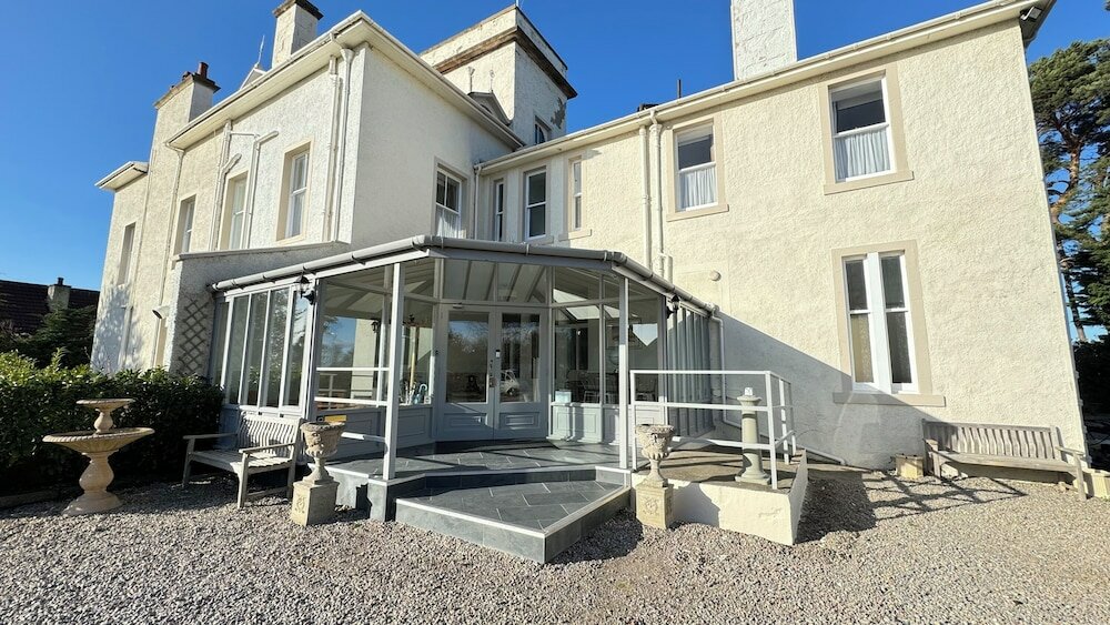 Фото Invernairne Guest House