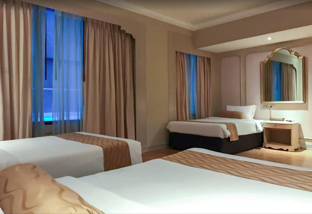 Фото Emerald Hotel Bangkok