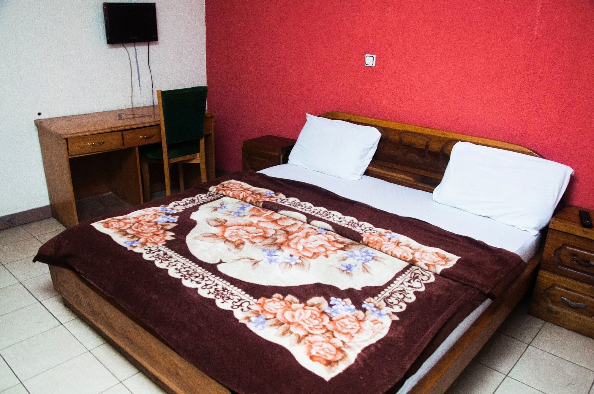 Фото Alfoscar Hotel & Suites