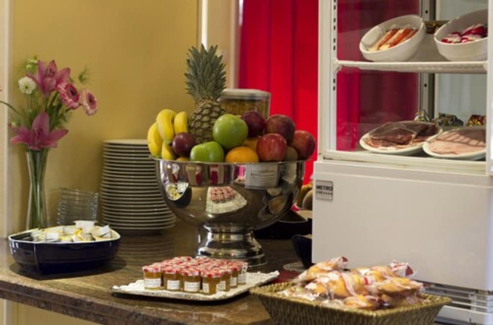 Фото Hotel Le Dauphin