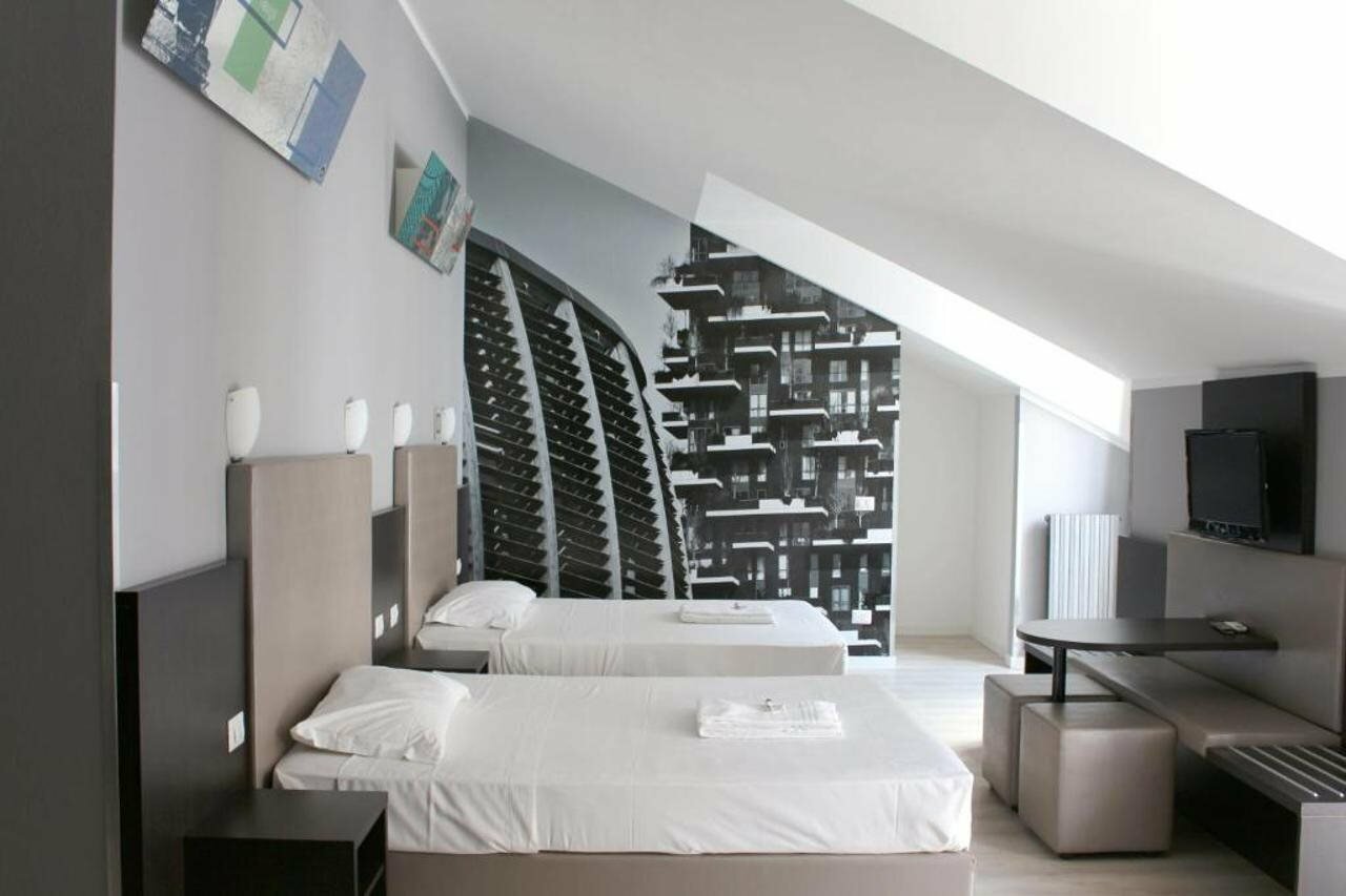 Фото Хостел New Generation Hostel Milan Center Navigli