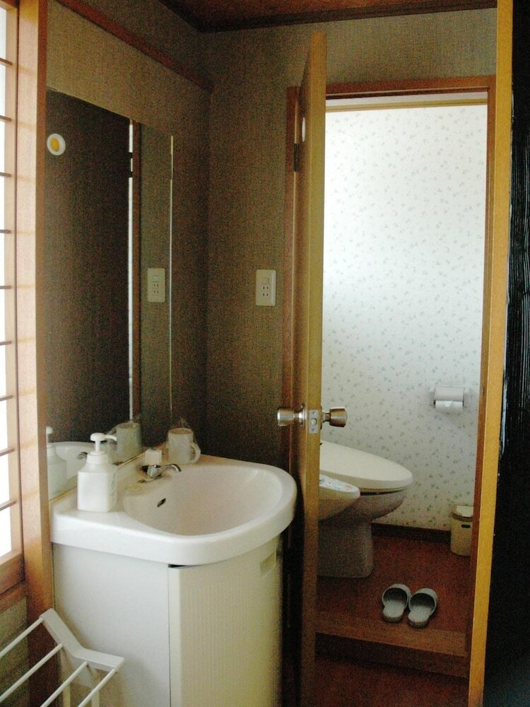 Фото Kusatsu Onsen Kiyoshigekan