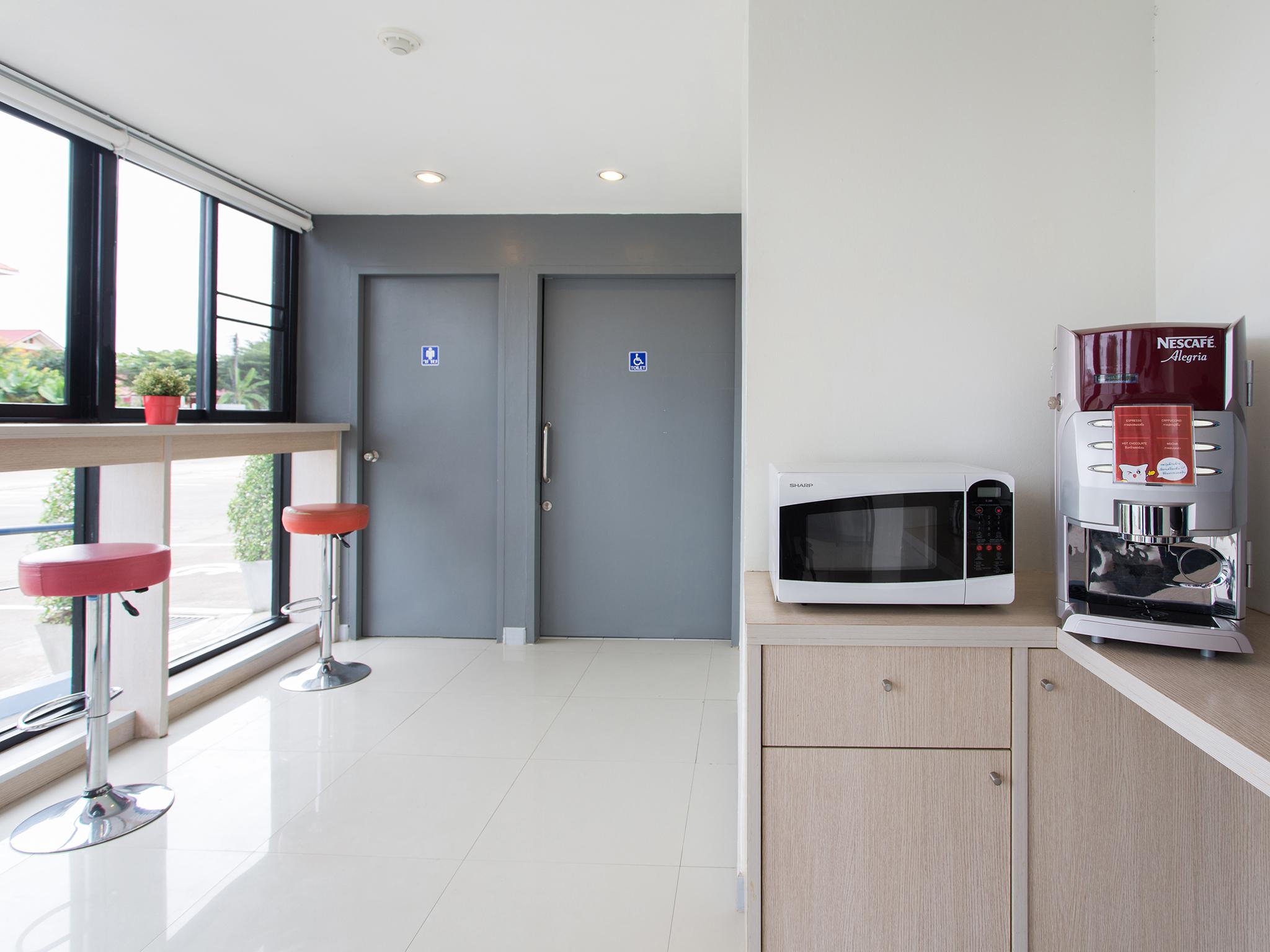 Фото Hop Inn Sa Kaeo