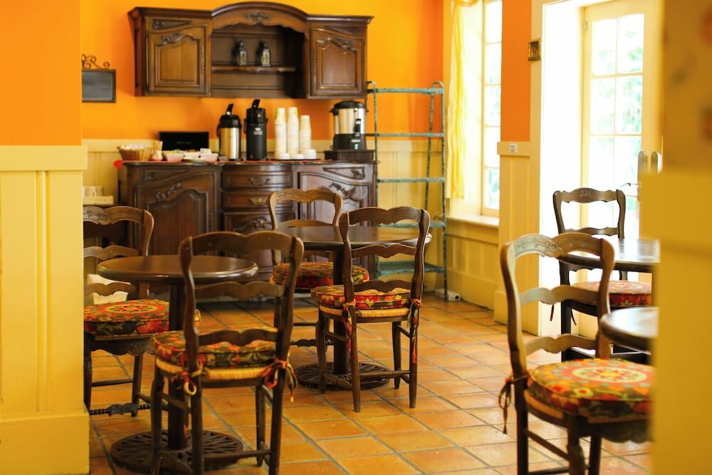 Фото Petite Auberge