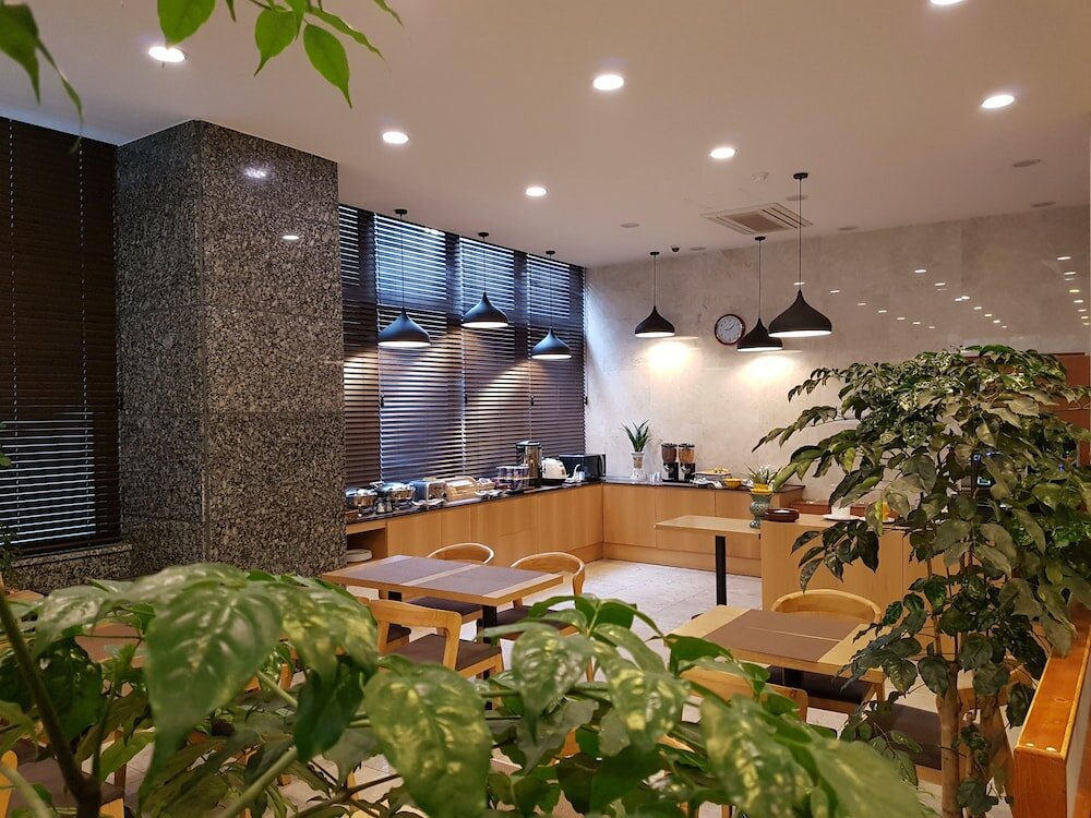 Фото Hotel Nafore