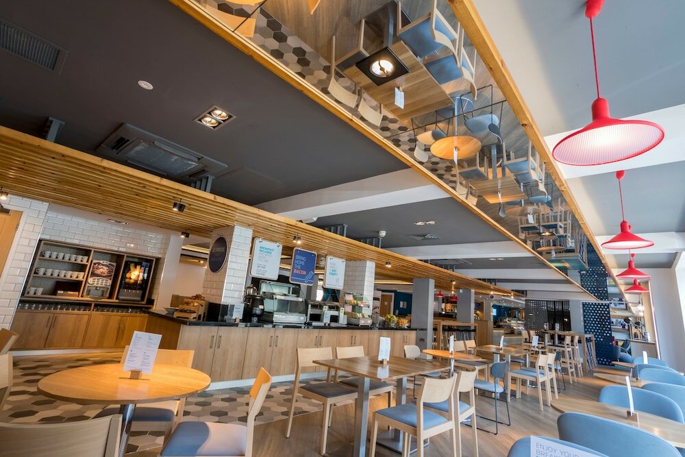 Фото Holiday Inn Express Aberdeen City Centre, an Ihg Hotel