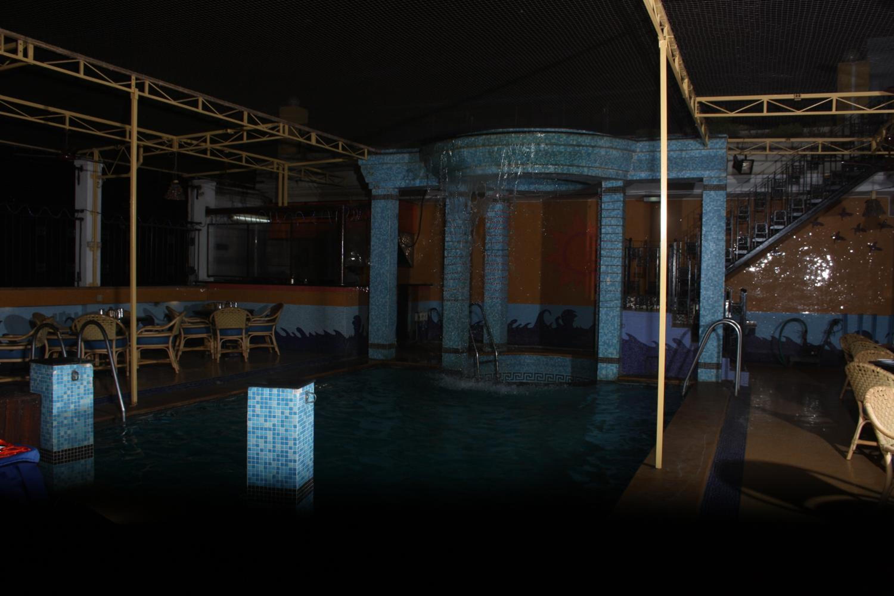 Фото Hotel Karl Residency