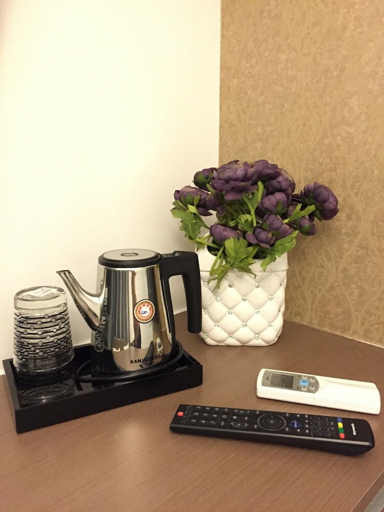 Фото Seasons Hotel - Causeway Bay