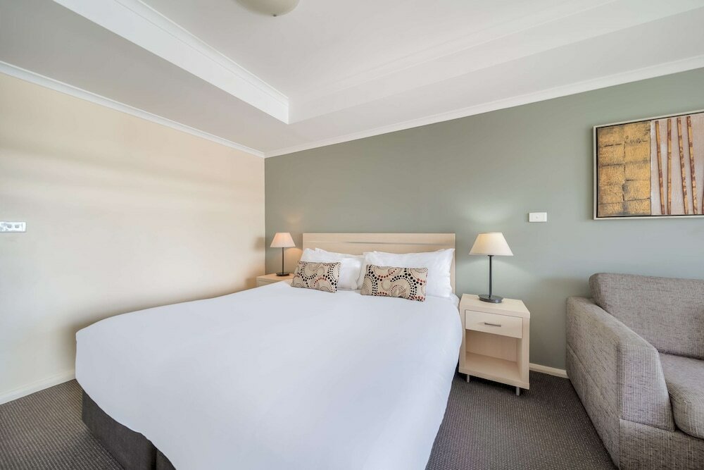 Фото Oaks Waterfront Resort