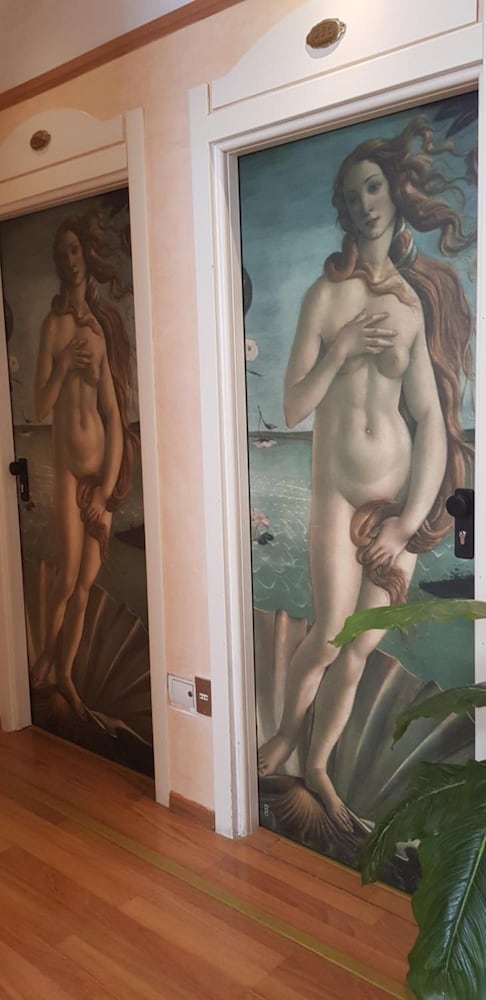 Фото Hotel Britannia