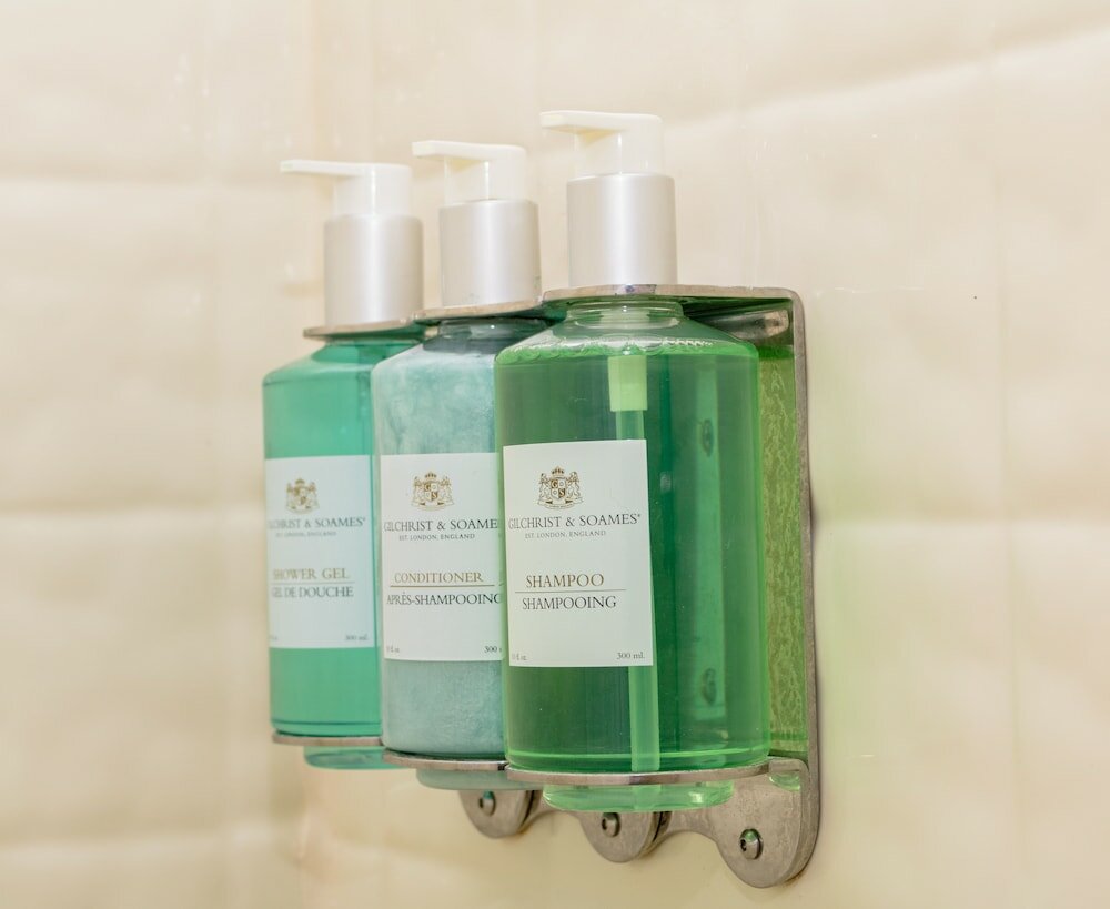 Фото Charlroy Motel