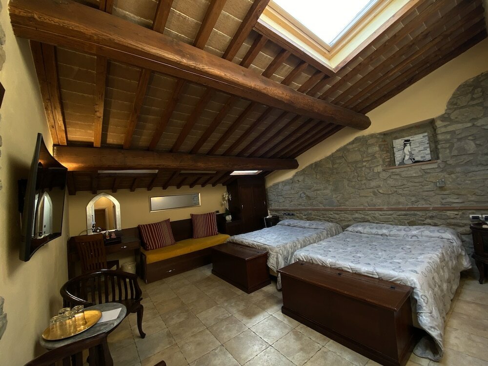 Фото Vogue Hotel