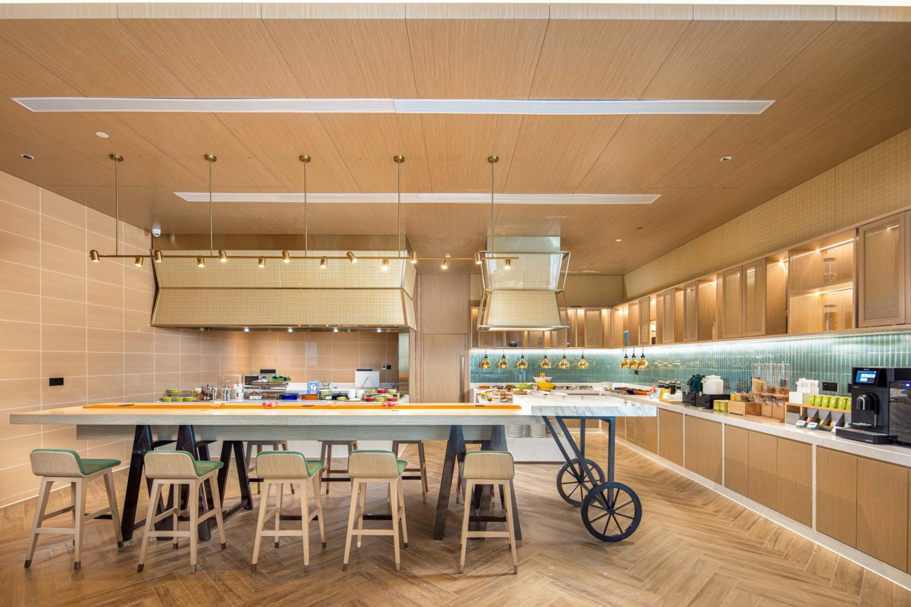 Фото Home2 Suites by Hilton Chongqing Yubei