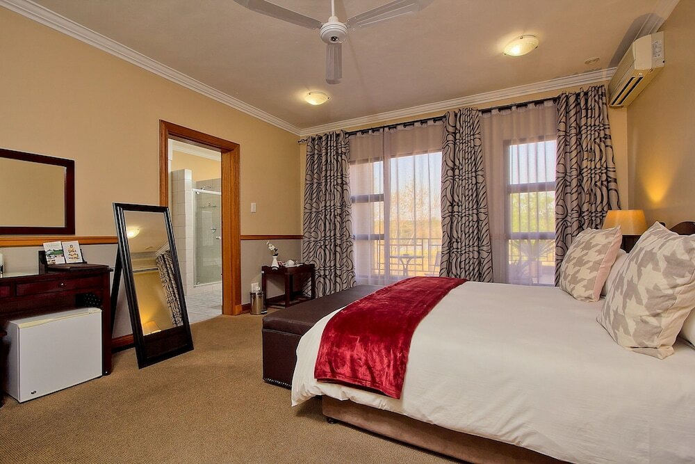 Фото Centurion Golf Suites Boca Walk