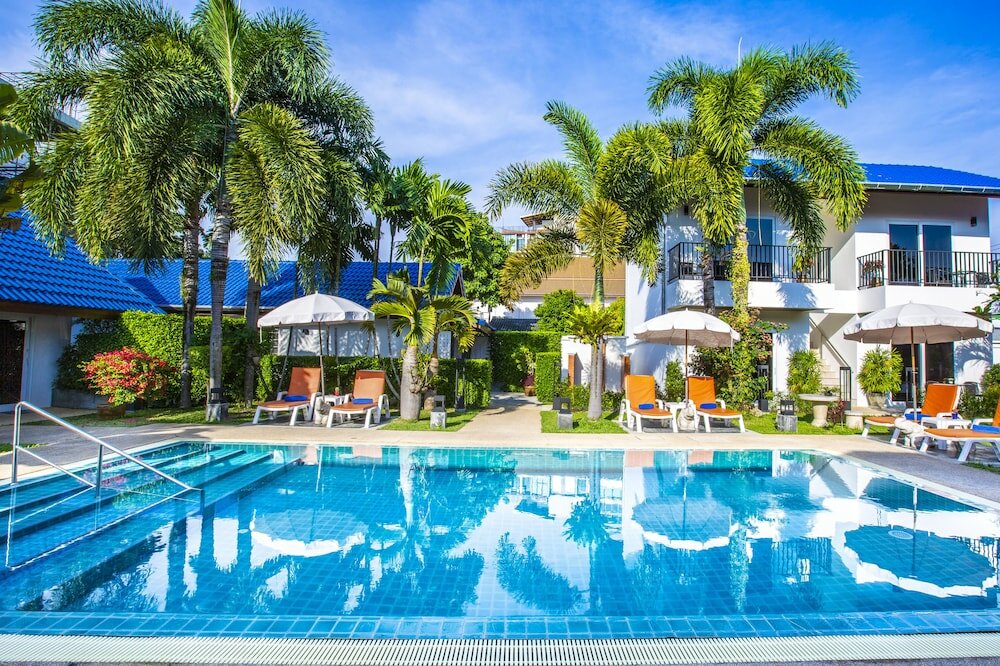 Фото Phuket Airport Hotel