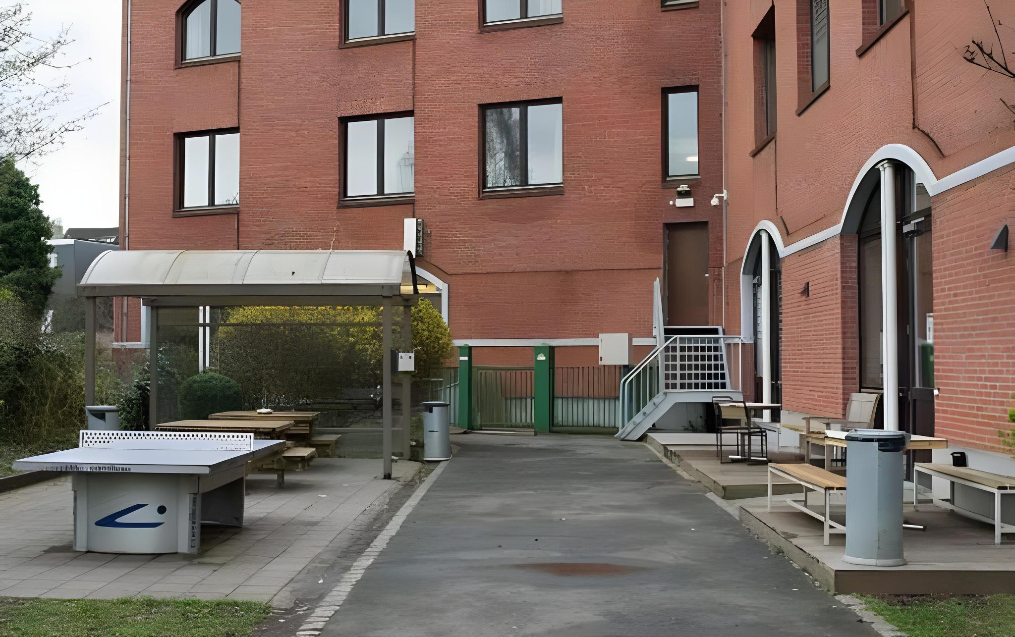 Фото Generation Europe Youth Hostel