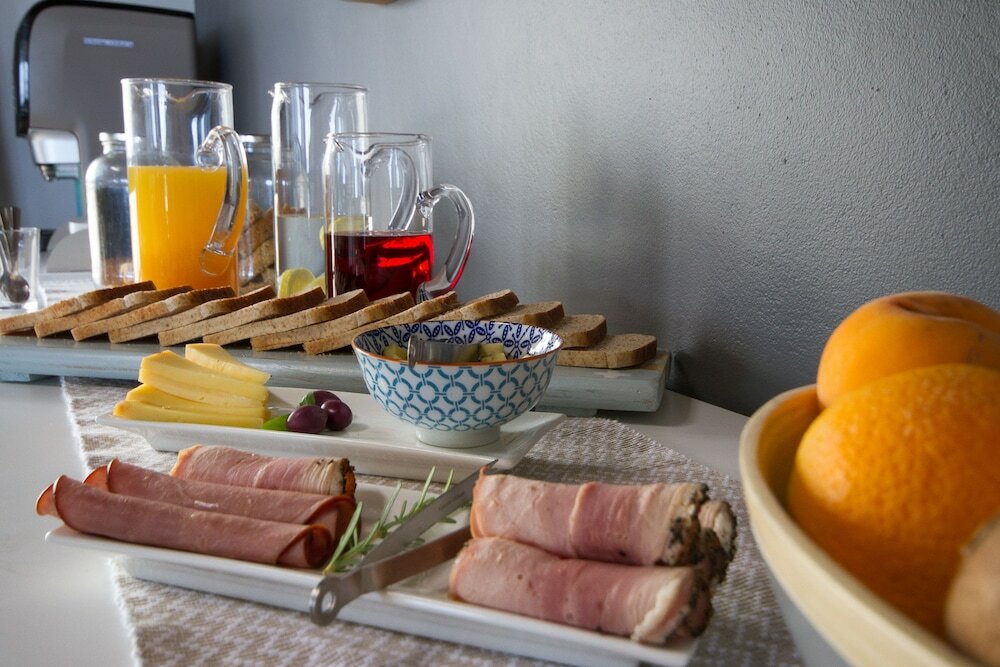 Фото Little Rock Guest House