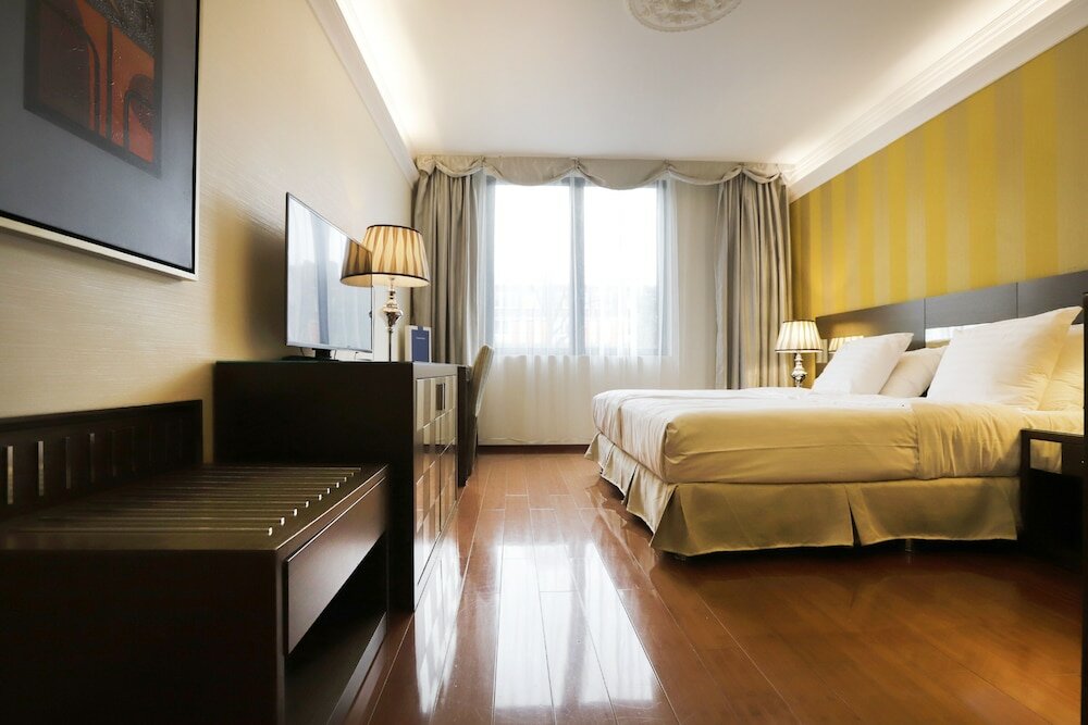 Фото Chasse Hotel