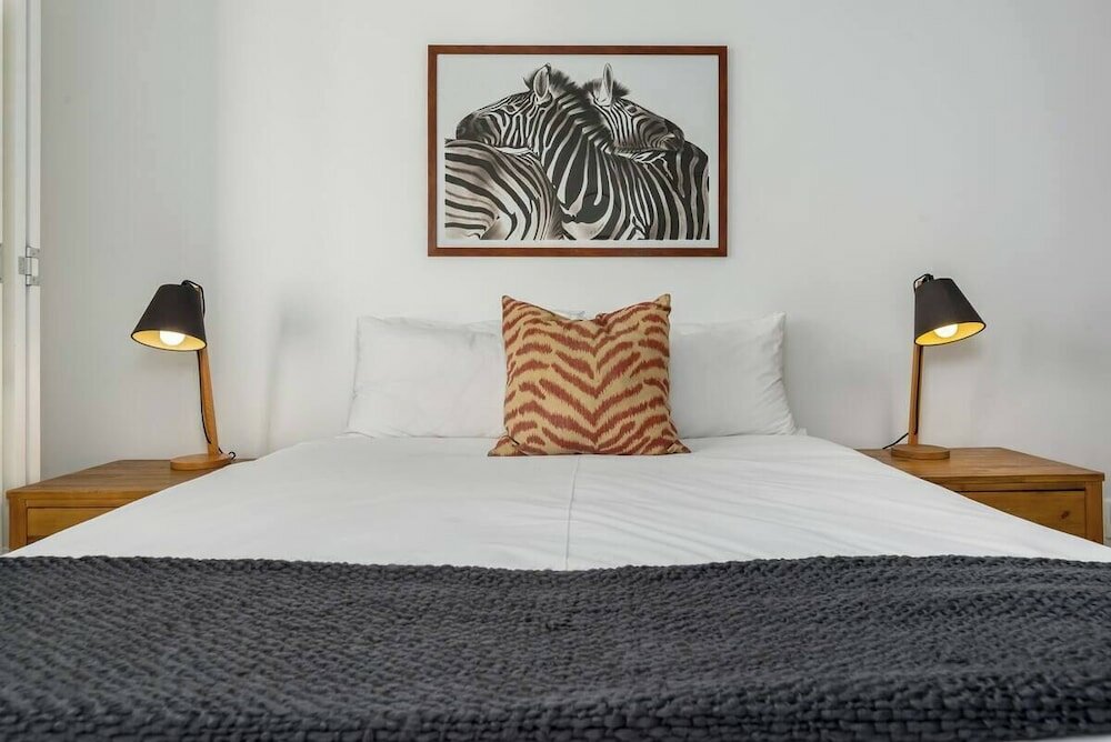 Фото The Rockwell Luxury Suites