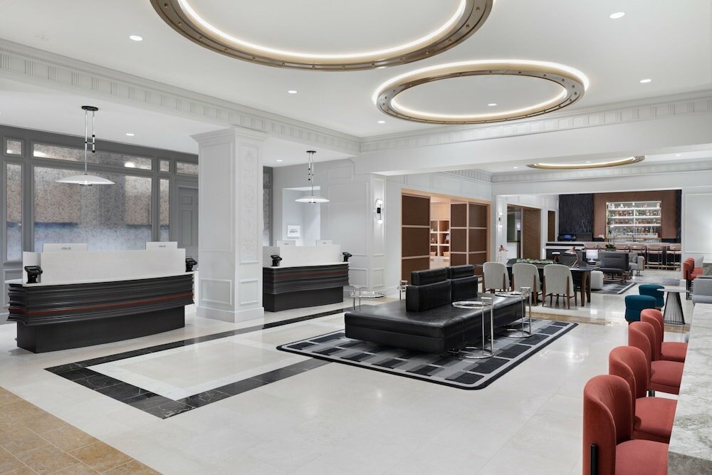 Фото The Madison Hotel