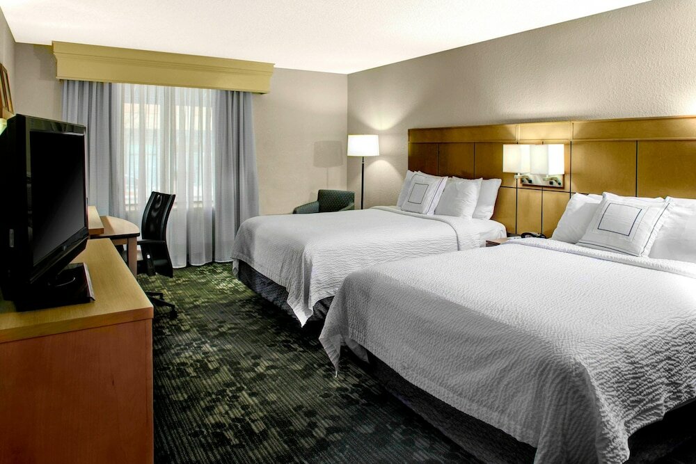 Фото Courtyard by Marriott Columbus Downtown