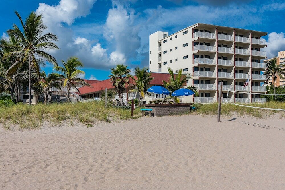 Фото La Costa Beach Club by Capital Vacations