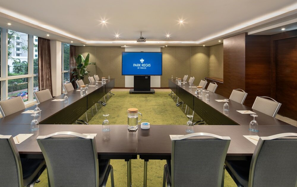 Фото Park Regis Singapore