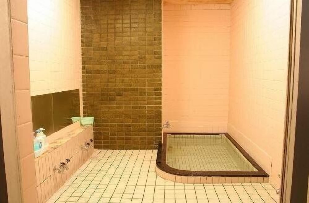 Фото Kikunoya Ryokan