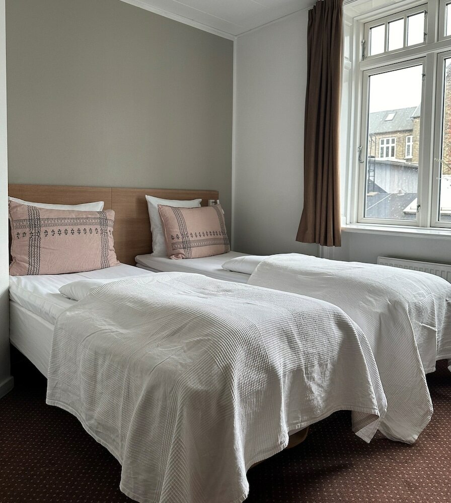 Фото Savoy Hotel