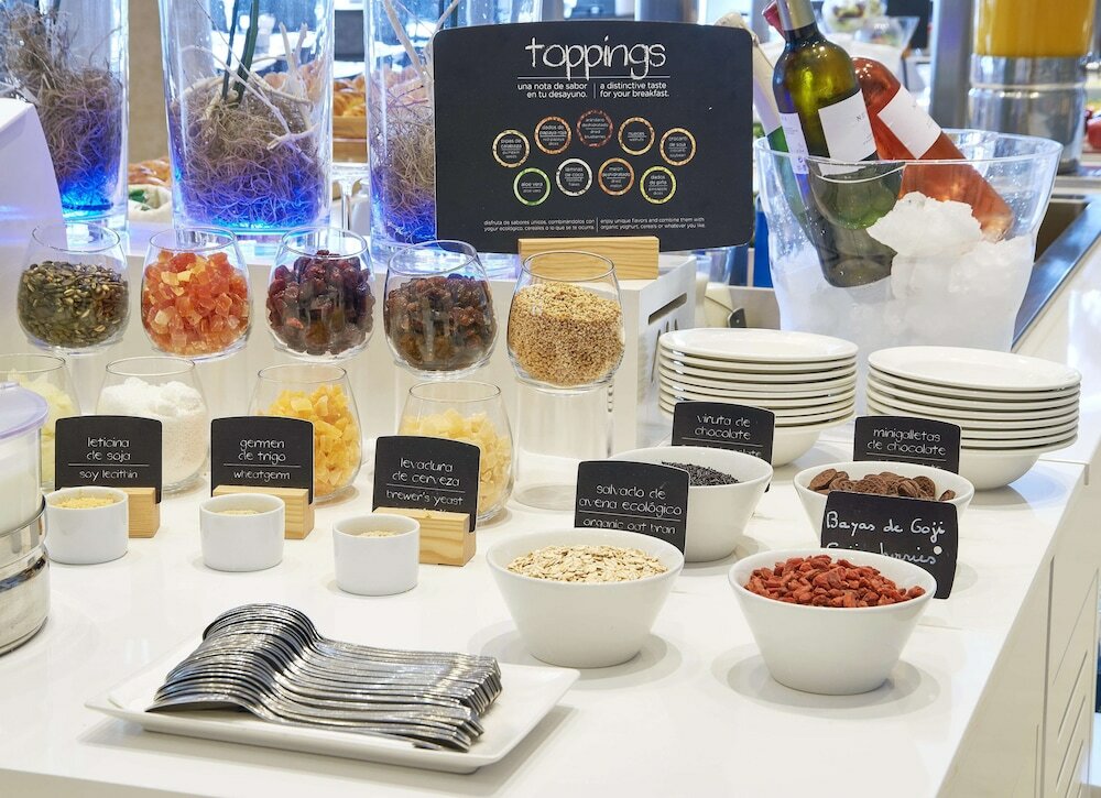 Фото Nh Valencia Center