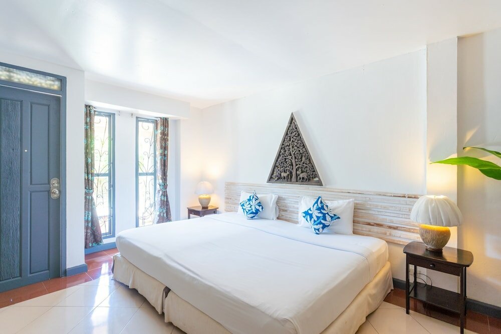 Фото Koh Chang Cliff Beach Resort