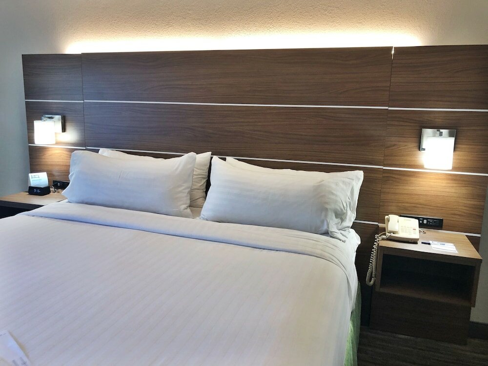 Фото Holiday Inn Express Boca Raton-West, an Ihg Hotel