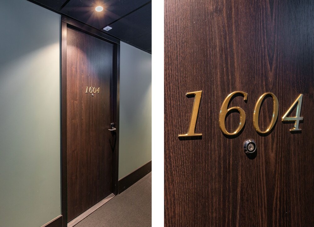 Фото The James Hotel Rotterdam