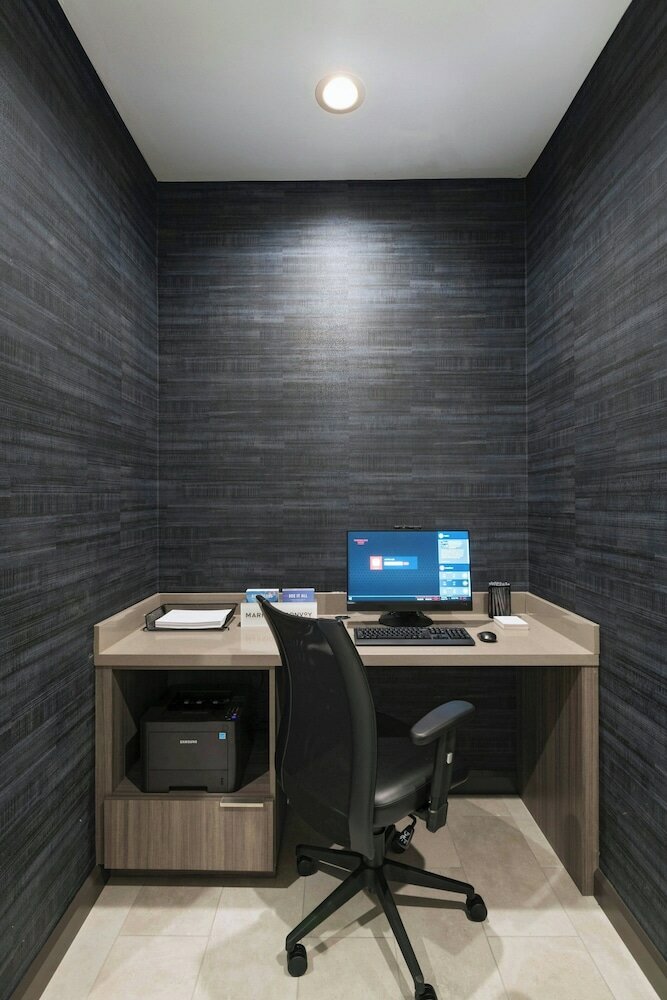 Фото TownePlace Suites by Marriott Dallas Dfw Airport North/Irving