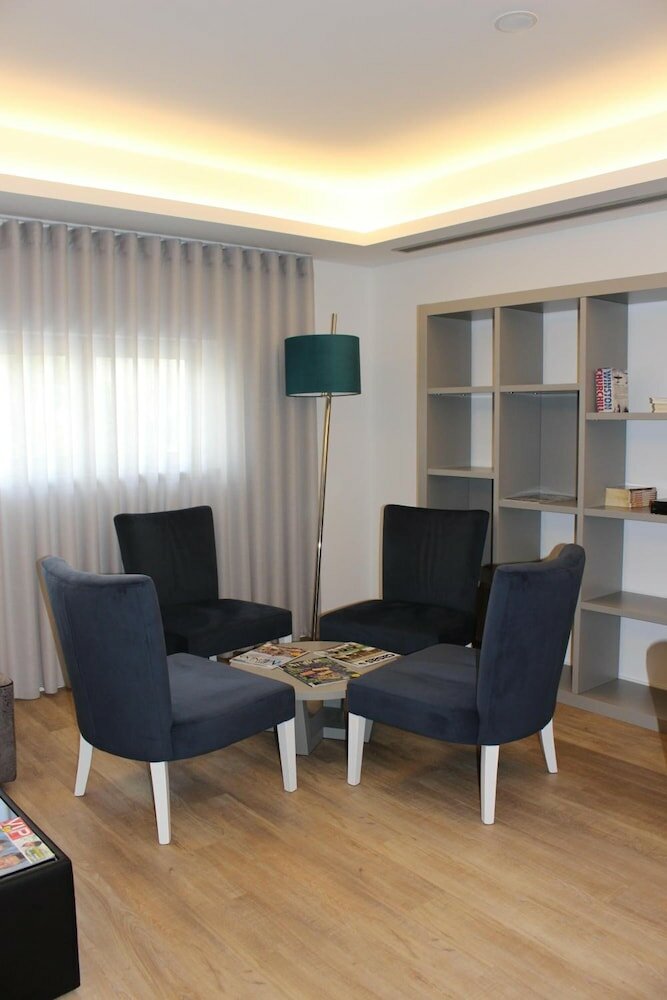 Фото Hotel Genesis