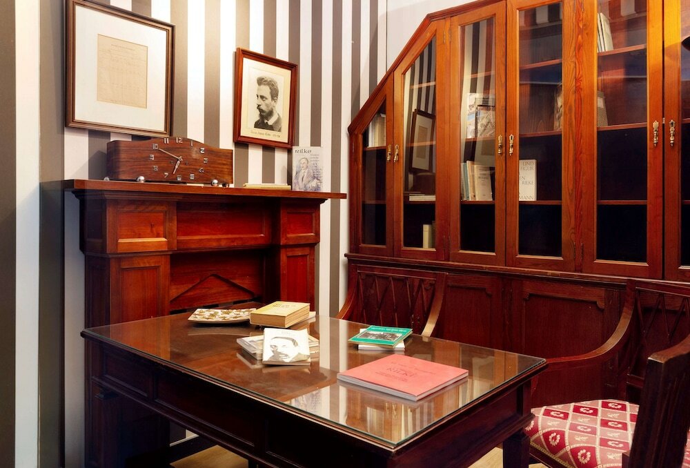 Фото Catalonia Reina Victoria