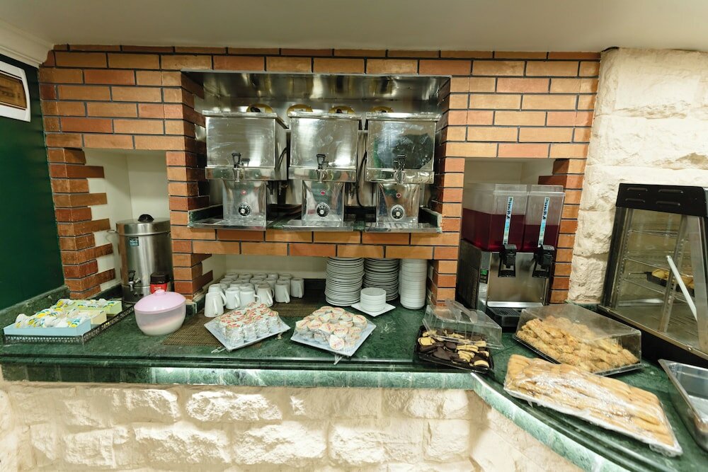 Фото Happy City Hotel