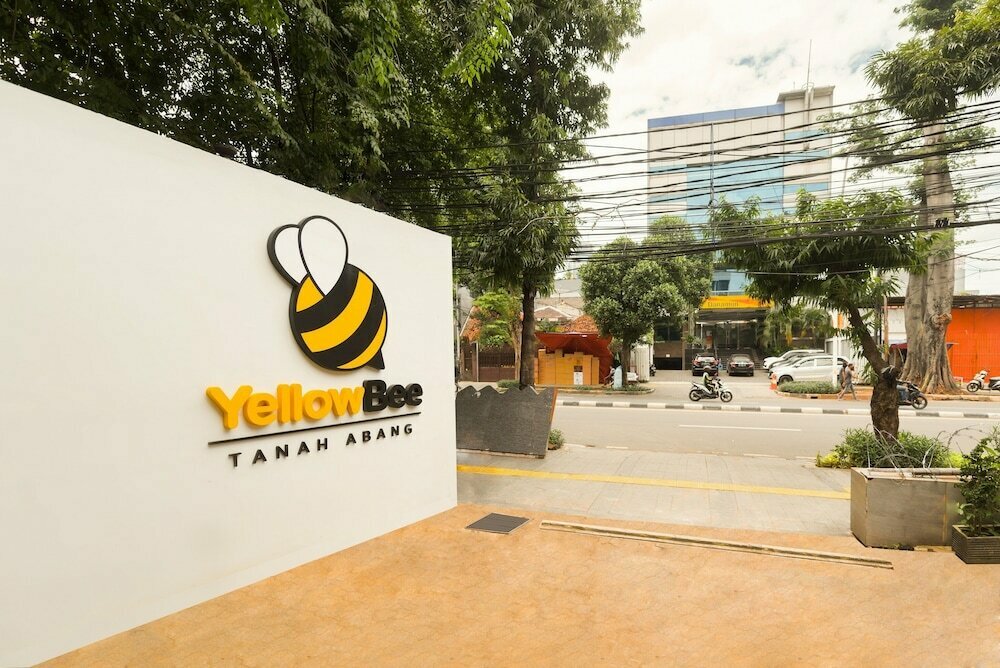 Hotel Yellow Bee Tanah Abang, Jakarta, photo