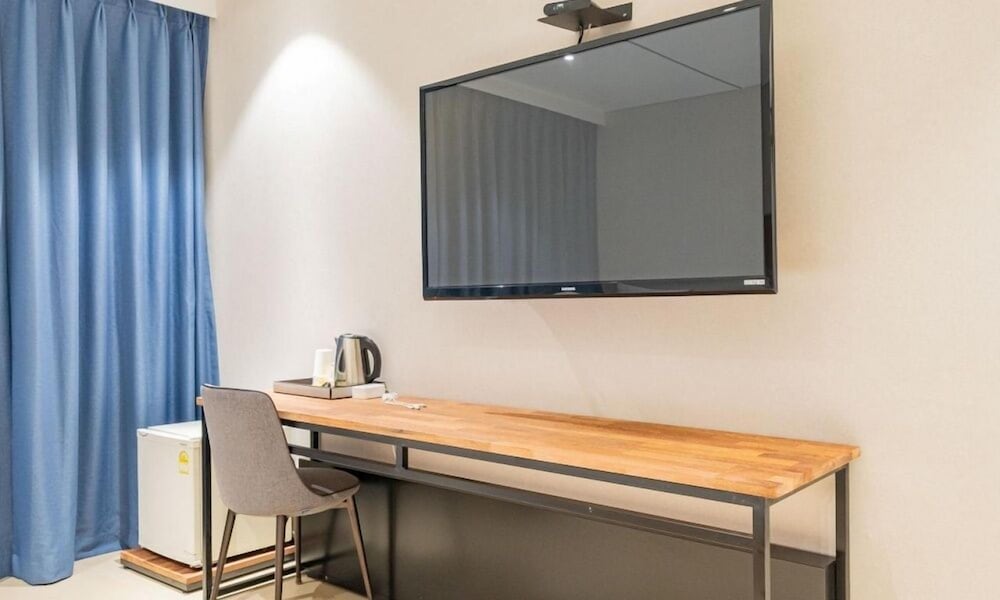 Фото F Hotel Yeongdeungpo