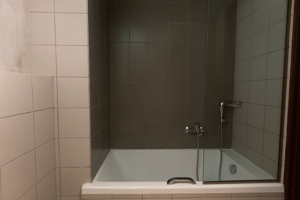 Фото Metropolitan Hotel