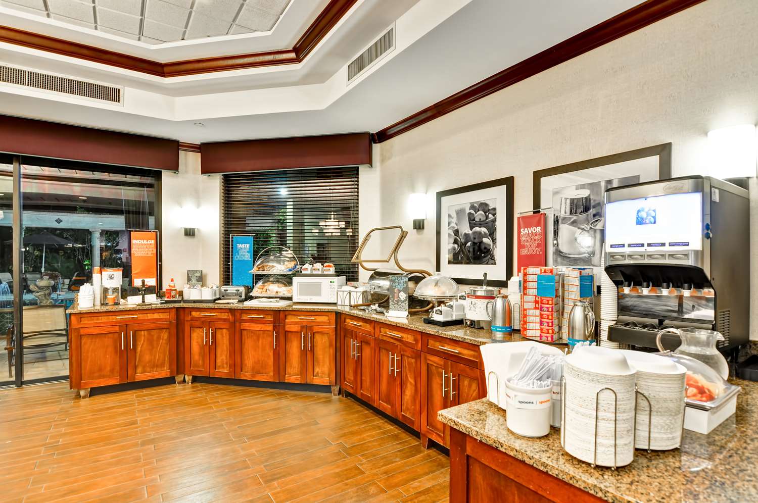 Фото Hampton Inn Boca Raton