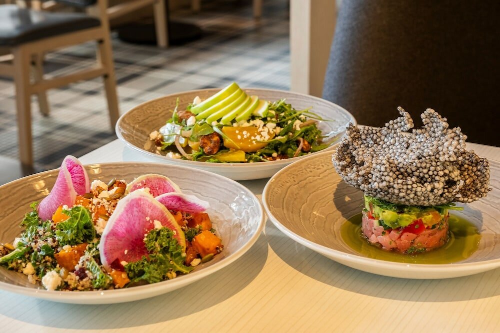 Фото Delta Hotels by Marriott Ottawa City Centre