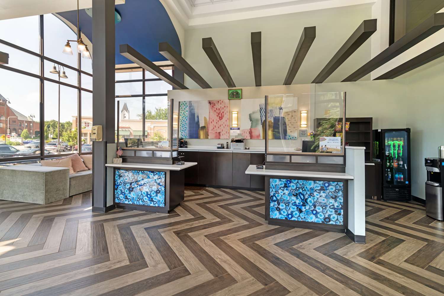 Фото Best Western Plus Landmark Inn