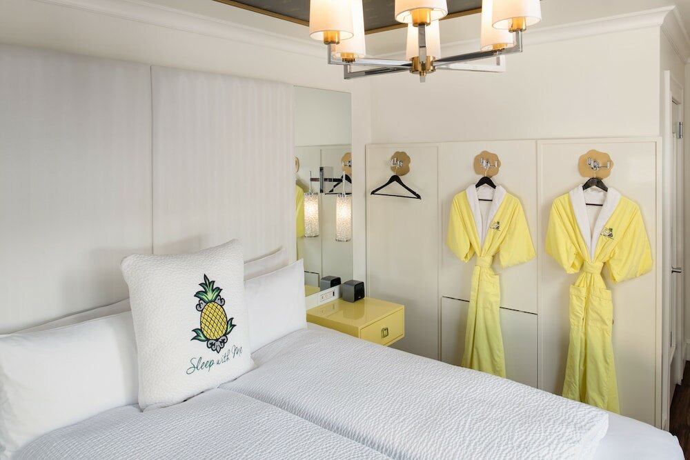 Фото Staypineapple, A Delightful Hotel, South End