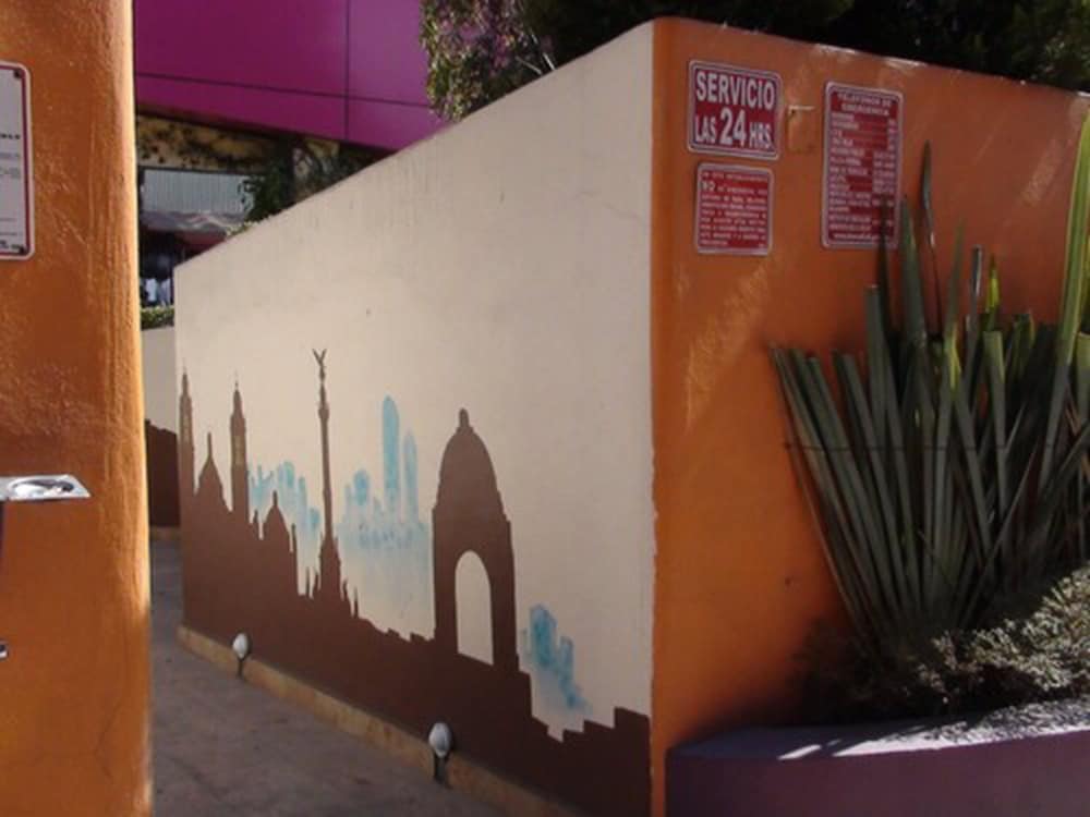 Фото Hotel & Villas 7