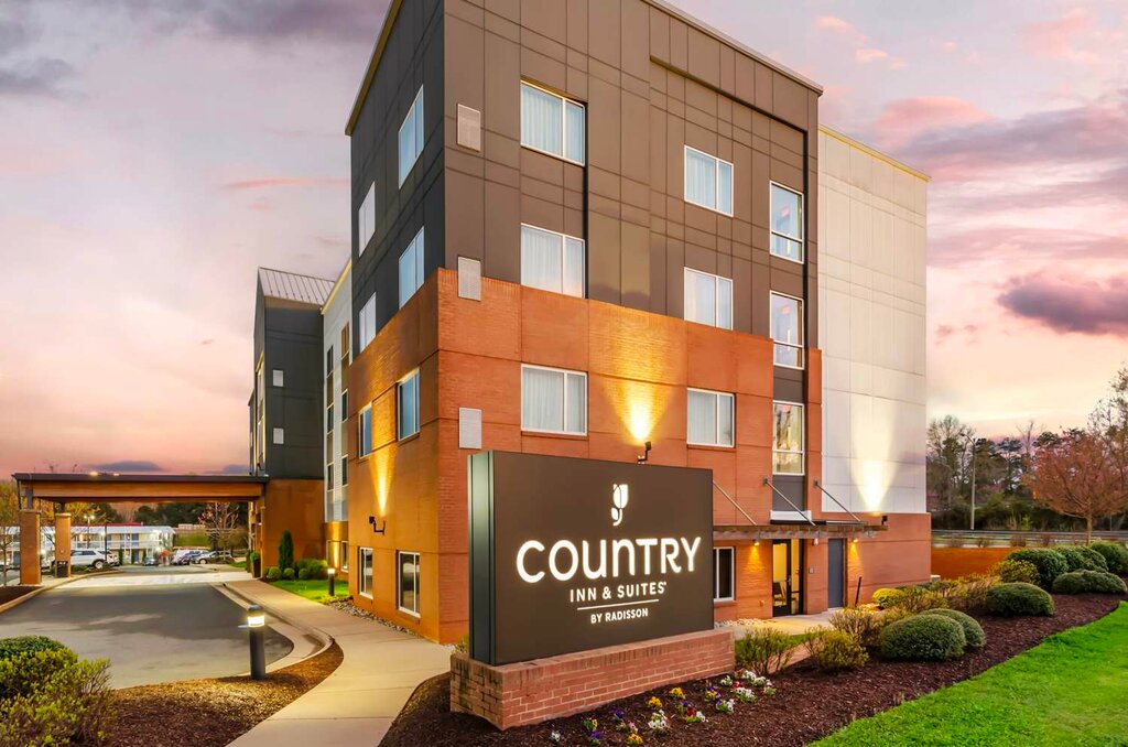 Hotel Country Inn & Suites by Radisson, Charlottesville, photo