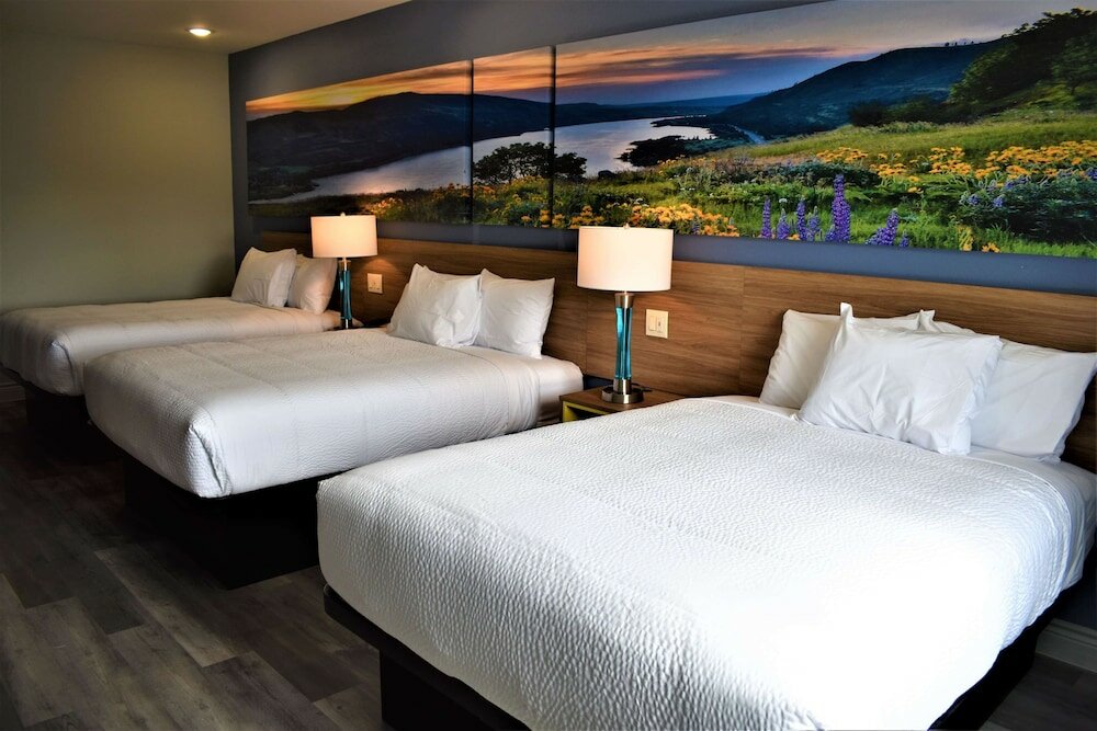 Фото Days Inn & Suites by Wyndham Downtown/University of Houston