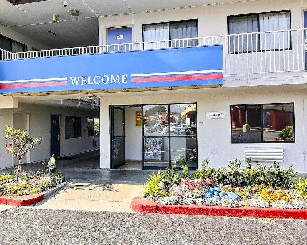 Фото Motel 6 Palmdale, Ca