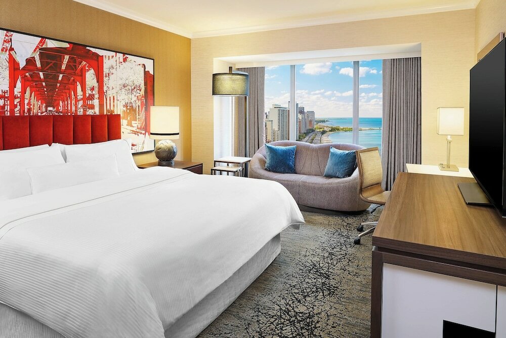 Фото The Westin Michigan Avenue Chicago